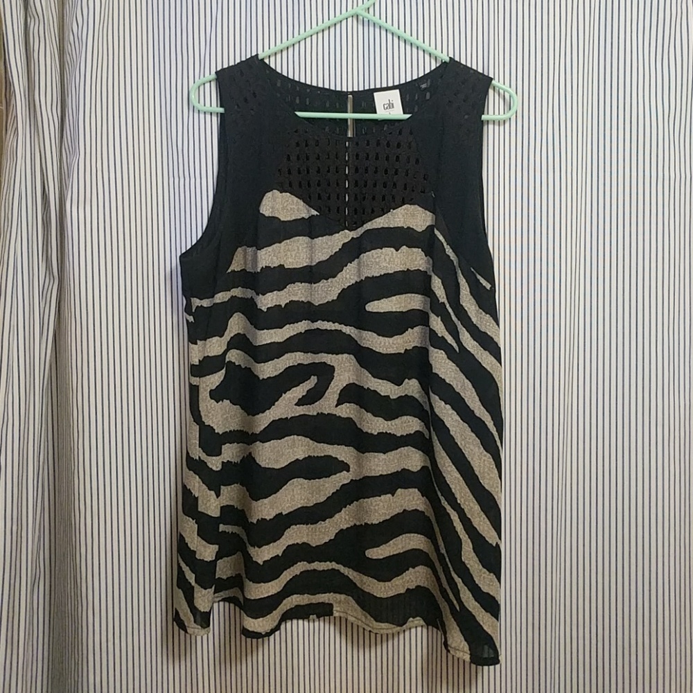 Nice Cabi Tank